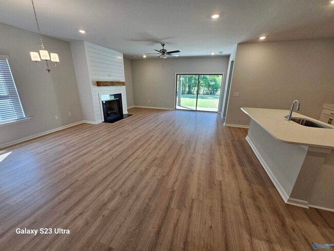 6007 Margie Collins Dr SE in Owens Cross Roads, AL - Building Photo - Building Photo