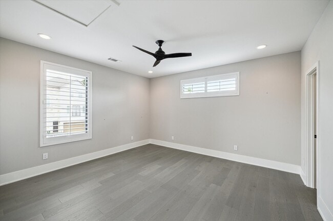 property at 1015 E 27th St
