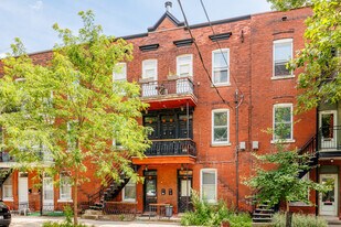 3448 Delisle Rue in Montréal, QC - Building Photo
