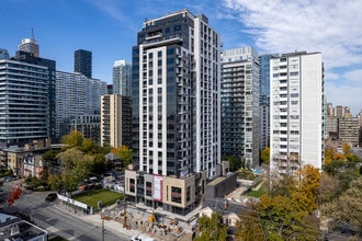 The Whitney on Redpath in Toronto, ON - Building Photo - Building Photo