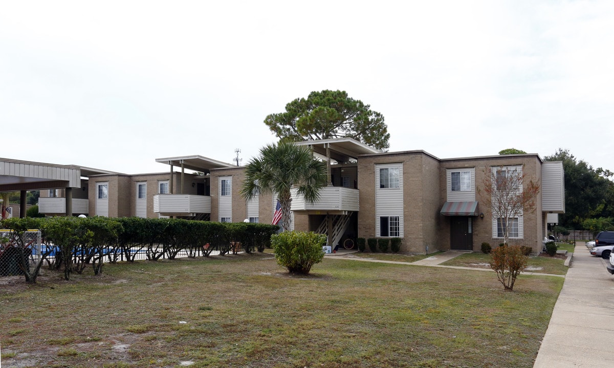 Treasure Coast Condos in Biloxi, MS - Building Photo