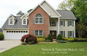 2133 13th St Ct NE in Hickory, NC - Building Photo