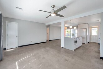 8608 E Solano Dr in Scottsdale, AZ - Building Photo - Building Photo