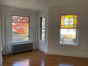 20 Pleasant Ave, Unit 1 in Somerville, MA - Building Photo - Building Photo