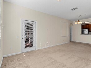 8296 Portofino Dr in Davenport, FL - Building Photo - Building Photo