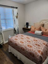 1 Mountainview Dr, Unit UPPER in Covington, GA - Building Photo