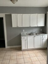 3412 E 123rd St in Cleveland, OH - Building Photo