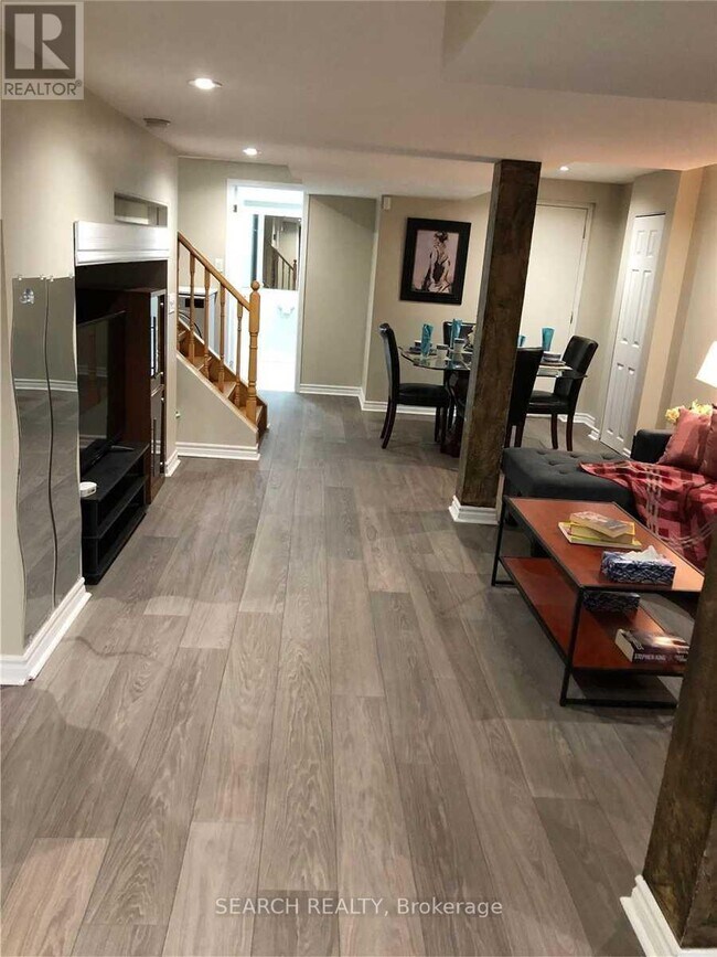 3195 Polo Pl in Mississauga, ON - Building Photo - Building Photo