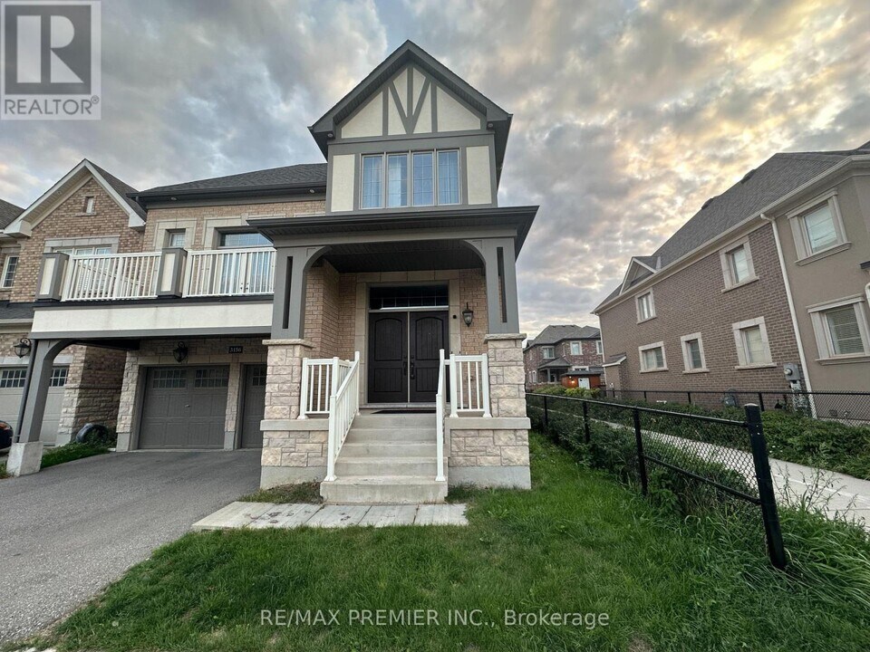 3156 Ernest Appelbe Blvd. in Oakville, ON - Building Photo