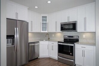 465 New Hwy in Copiague, NY - Building Photo - Building Photo