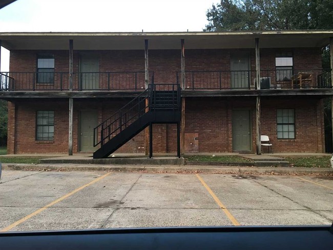 Ridge Creek Apartments