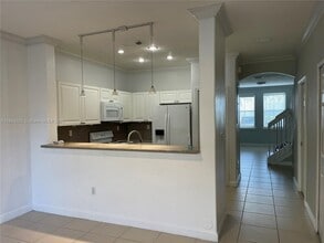 5430 NW 107th Ave in Doral, FL - Building Photo - Building Photo