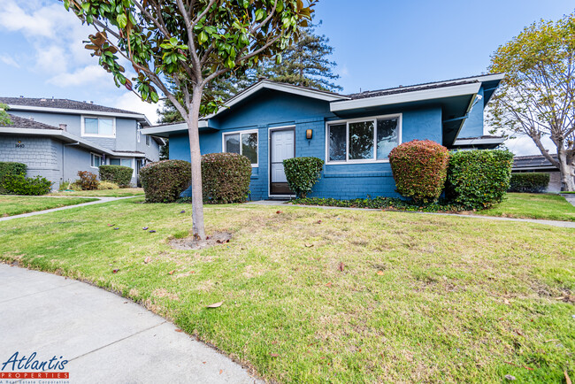 1430 Ruby Ct, Unit 1 in Capitola, CA - Building Photo - Building Photo