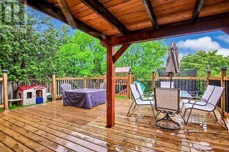 47 Chiswick Crescent in Aurora, ON - Building Photo - Building Photo