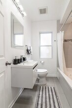 5028 N California Ave in Chicago, IL - Building Photo - Building Photo