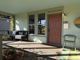 918 Lafayette Ave in Columbus, IN - Building Photo