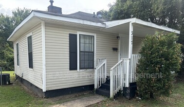 317 Jones St in Charlotte, NC - Foto de edificio - Building Photo