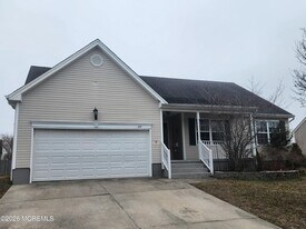 129 Lighthouse Dr in Little Egg Harbor Township, NJ - Building Photo