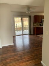 720 Ohio Pike-Unit -B in Cincinnati, OH - Building Photo - Building Photo
