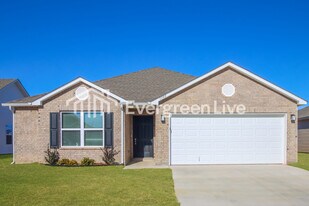 1100 W Lawton Rd in Claremore, OK - Building Photo