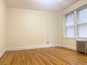 337 Harvard St, Unit #1 in Cambridge, MA - Building Photo - Building Photo