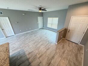 2785 Gabboys Ave SE in Palm Bay, FL - Building Photo - Building Photo