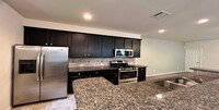 6445 Stoney Creek Dr in Pasadena, TX - Building Photo - Building Photo