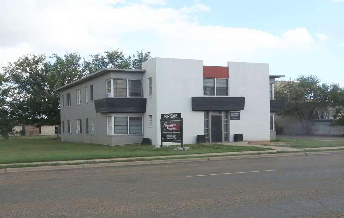 1701 Avenue L in Lubbock, TX - Building Photo