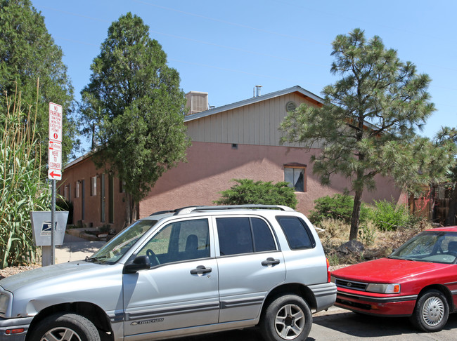 The Hive in Albuquerque, NM - Building Photo - Building Photo