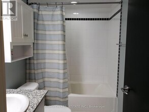 1006 Sheppard Ave E in Toronto, ON - Building Photo - Building Photo