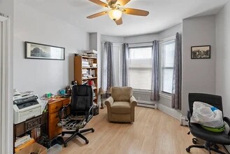 225 E Eagle St, Unit 2 in Boston, MA - Building Photo - Building Photo