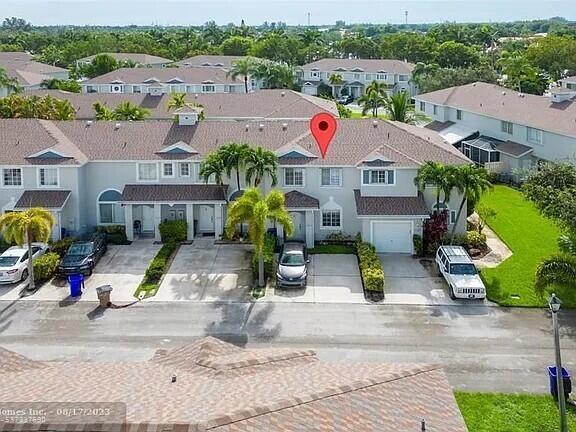 1142 SW 44th Way in Deerfield Beach, FL - Building Photo - Building Photo