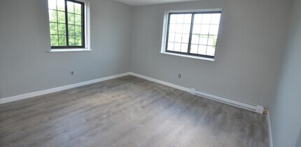 117 Cross St, Unit december in Somerville, MA - Building Photo - Building Photo