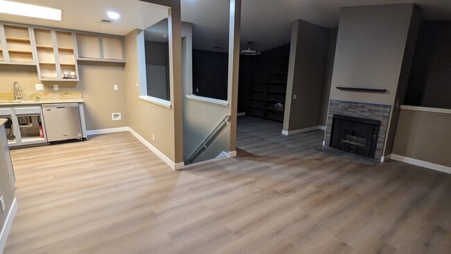 property at 2134 Blackberry Cir