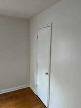 2790 Queen City Ave in Cincinnati, OH - Building Photo - Building Photo