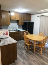 2309 University Ave in St. Joseph, MO - Building Photo - Building Photo