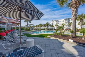 White Sands in Panama City Beach, FL - Foto de edificio - Building Photo