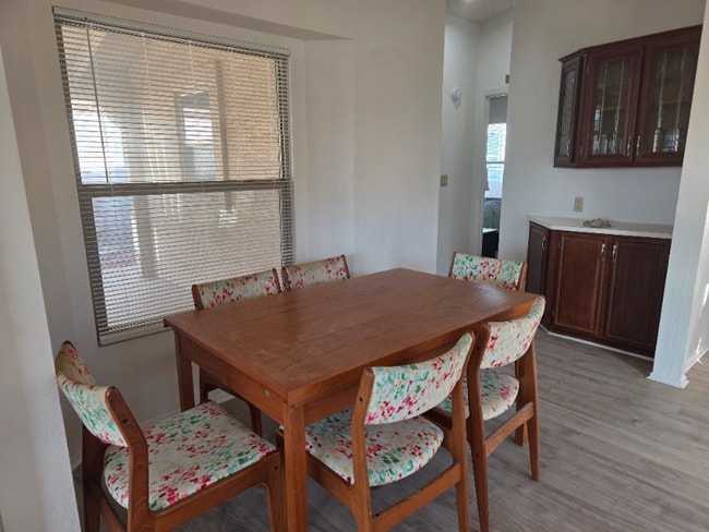 1840 E Torrey Pines Ln in Chandler, AZ - Foto de edificio - Building Photo