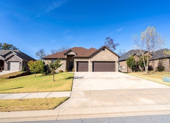 property at 3502 SW Brittany Rd