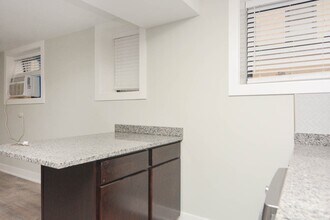 434 W Belden Ave in Chicago, IL - Building Photo - Building Photo