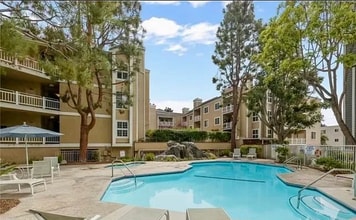 8505 Gulana Ave in Los Angeles, CA - Building Photo - Building Photo