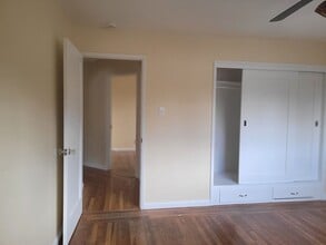 2106 Albany Dr in Santa Rosa, CA - Building Photo - Building Photo