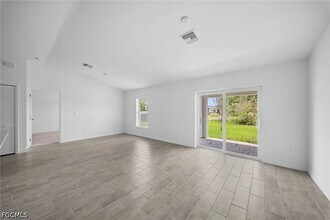 2815 24th St W in Lehigh Acres, FL - Building Photo - Building Photo