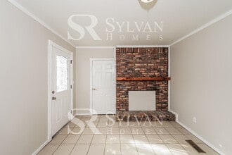 2708 7th St NE in Center Point, AL - Building Photo - Building Photo