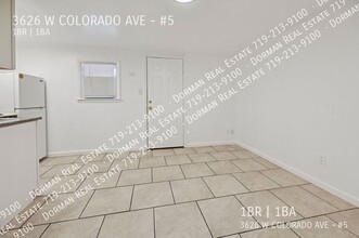 3626 W Colorado Ave in Colorado Springs, CO - Foto de edificio - Building Photo