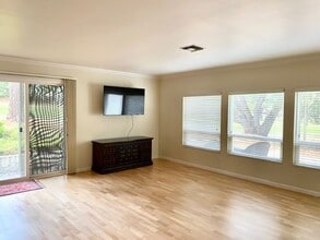 16602 Alioto Dr in Grass Valley, CA - Building Photo - Building Photo