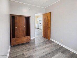 300 Division St in Amsterdam, NY - Building Photo - Building Photo