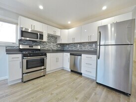 1007 62nd St in Oakland, CA - Building Photo