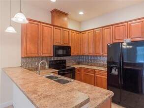 10727 NW 65 Way in Alachua, FL - Building Photo - Building Photo