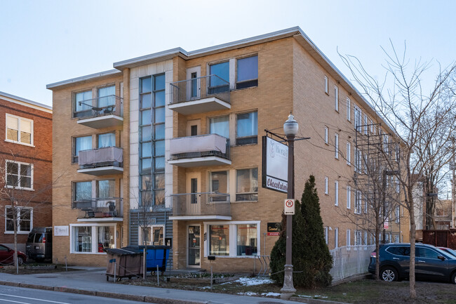 1445 Sainte Foy Ch in Québec, QC - Building Photo - Primary Photo